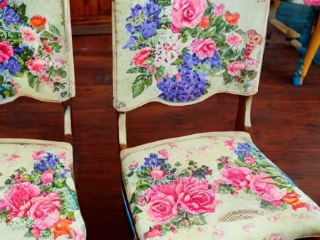 dining-table-chairs-decoupage